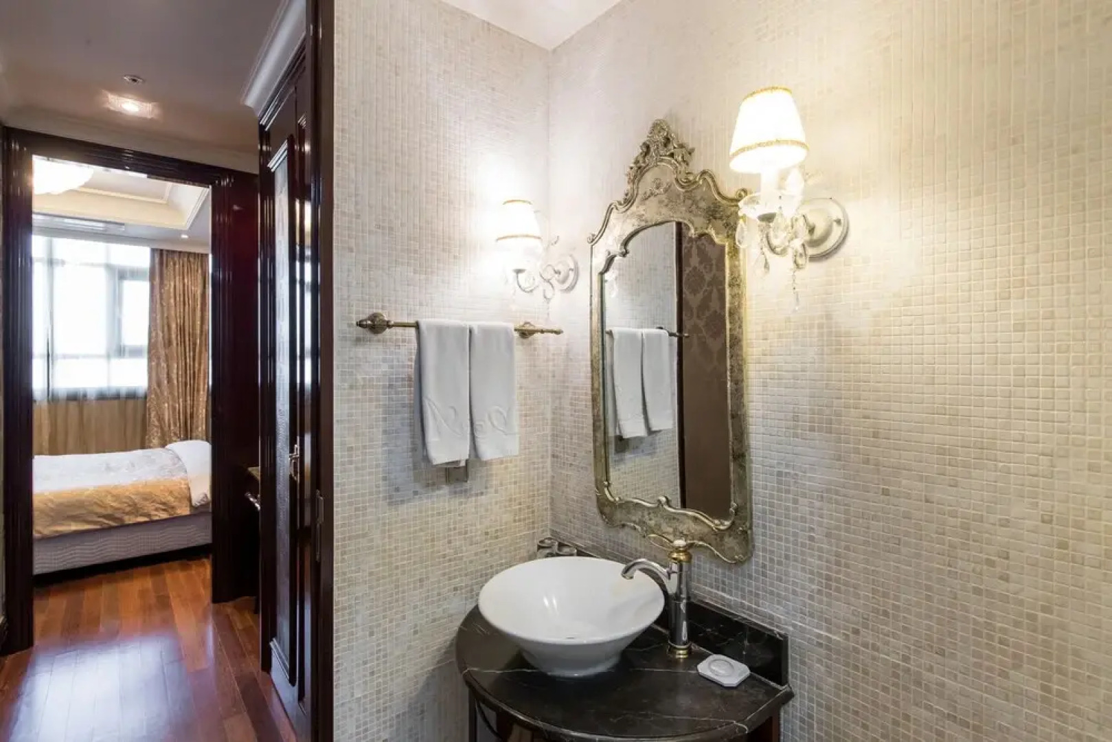 Hotel ArtnouveauSeocho