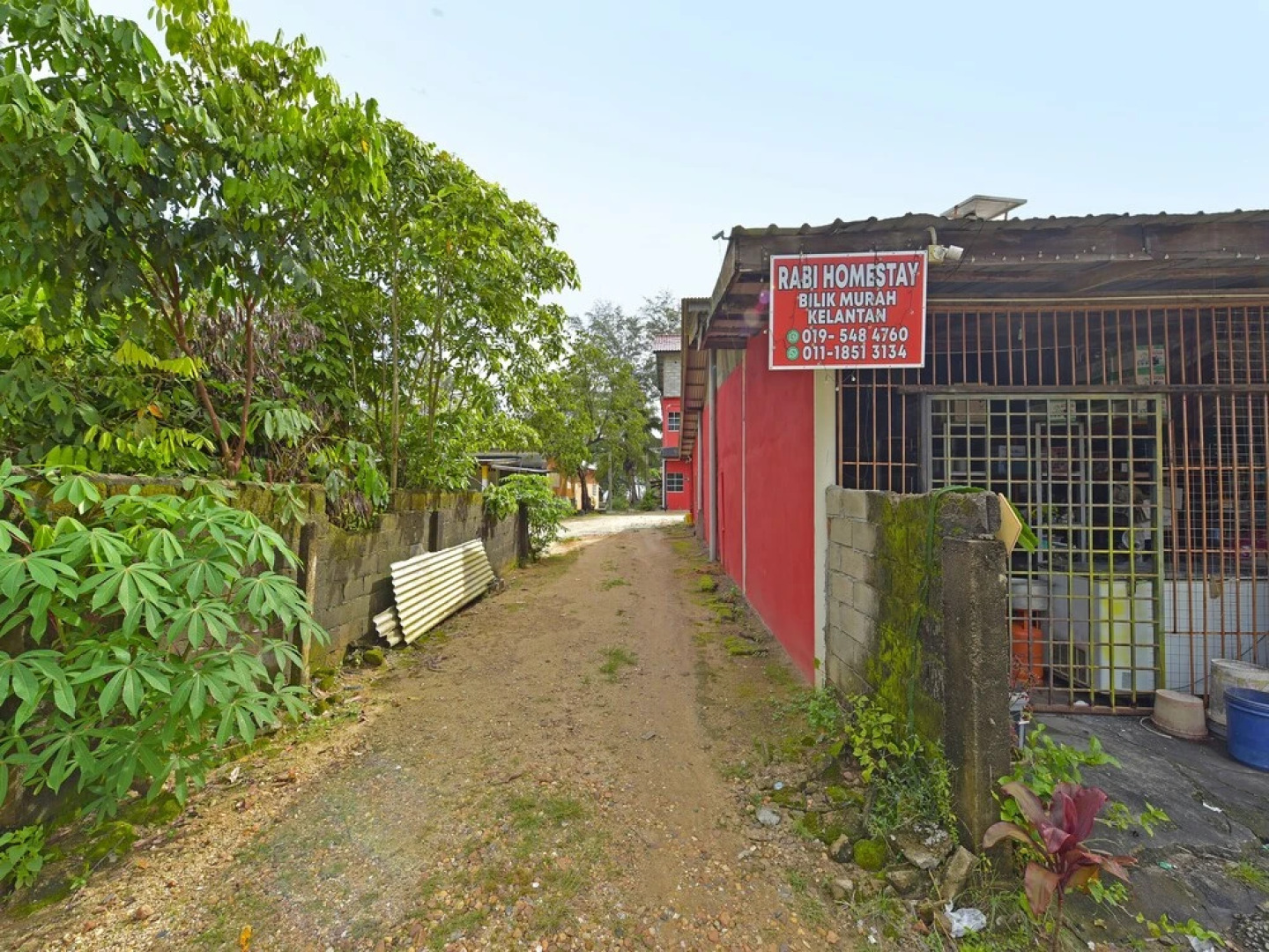 OYO 90664 Rabi Hotel