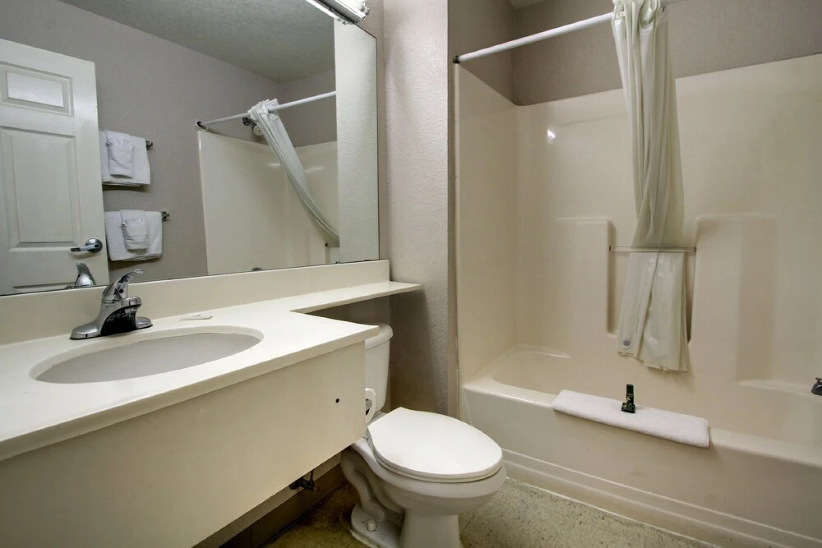InTown Suites Extended Stay Raleigh NC