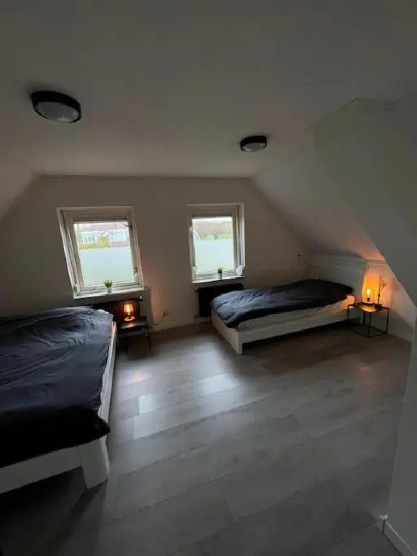 Luxurious Family Villa with swimmingpool big garden and jacuzzi