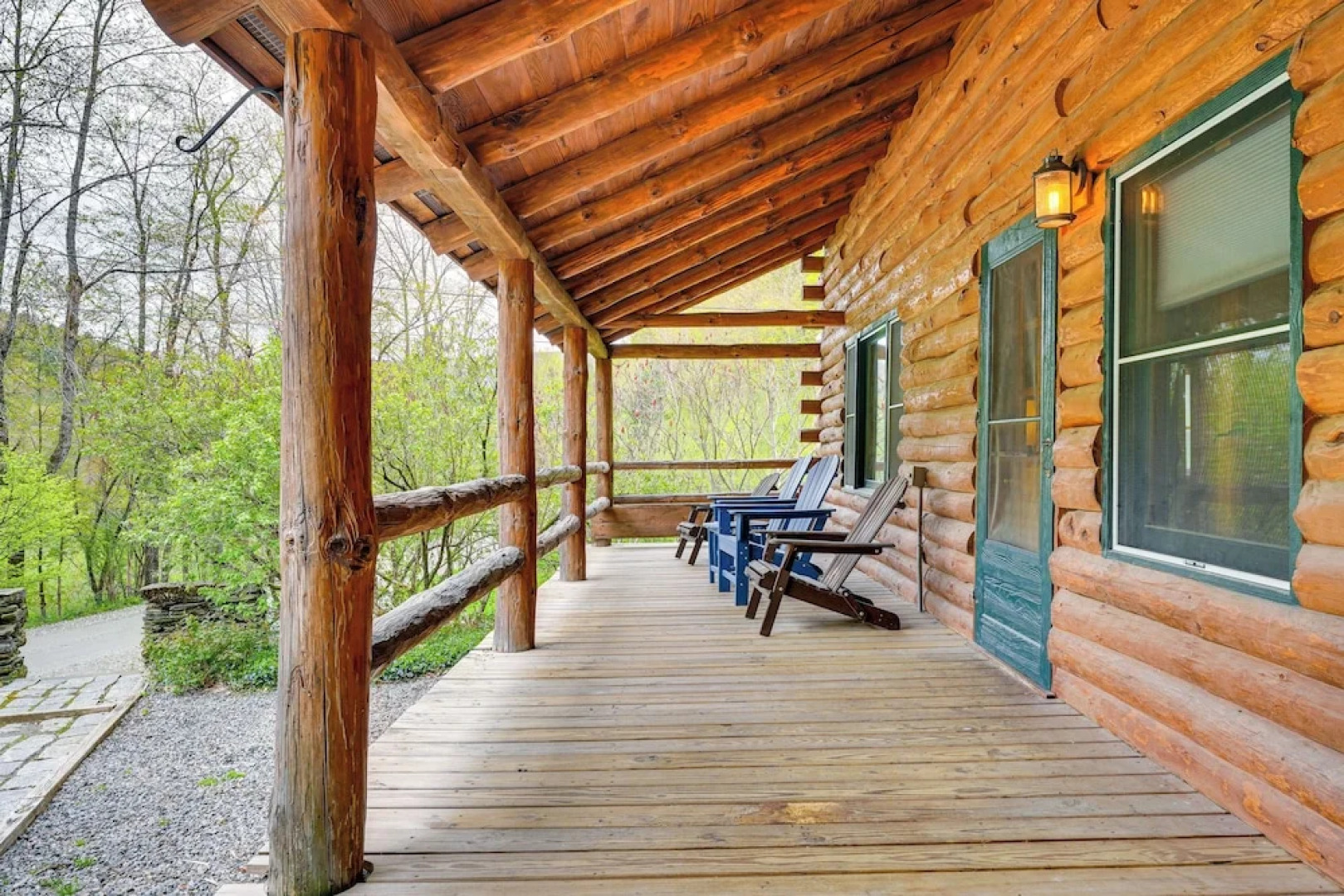 Picture-perfect Vermont Mtn Cabin w/ Hot Tub!