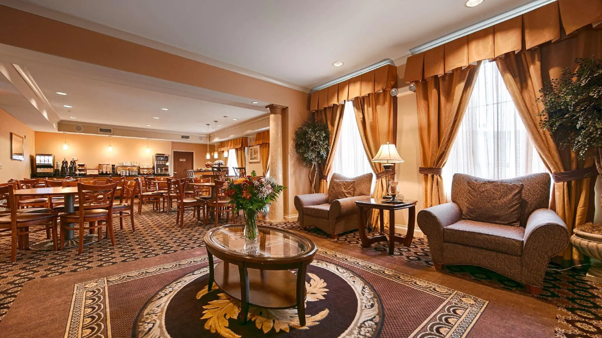 Best Western Plus Hannaford Inn & Suites