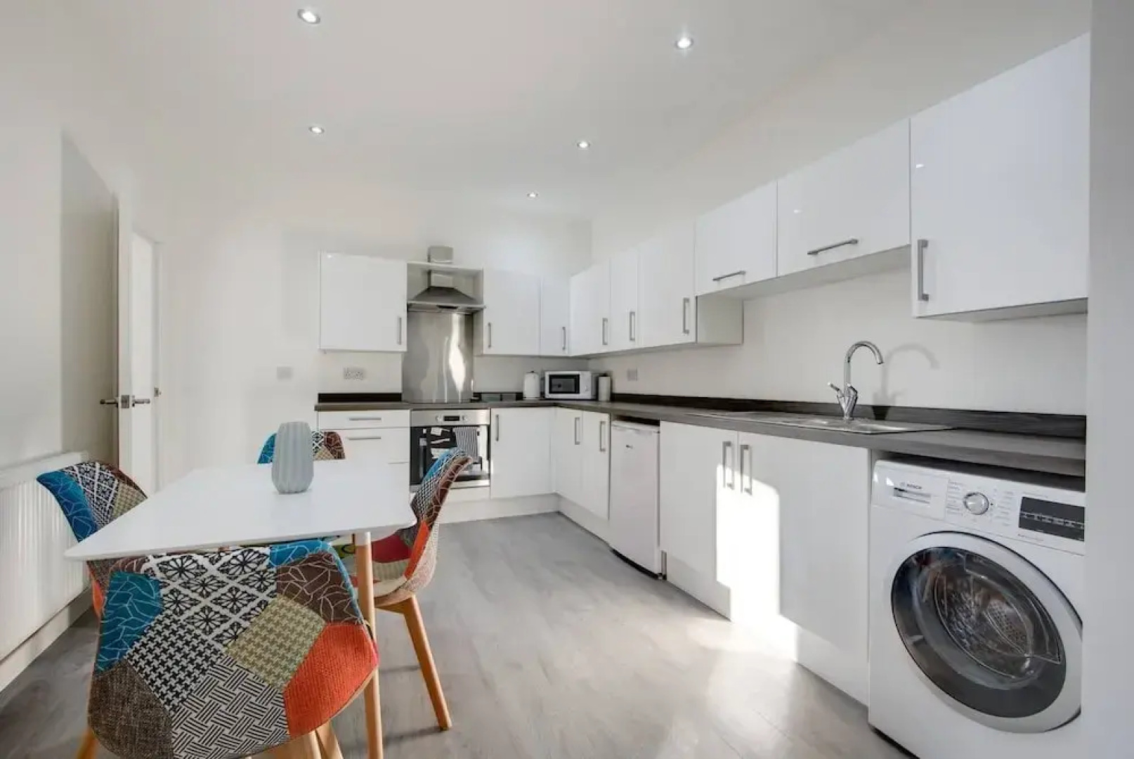 Self Check-In Town House in Barnsley Town Centre