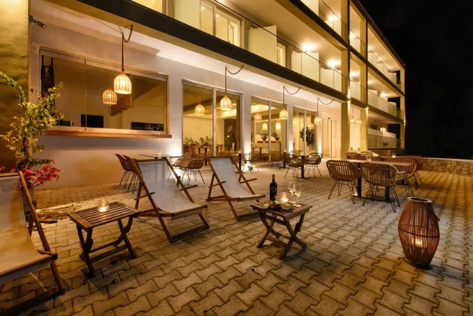 Eleals Boutique Hotel