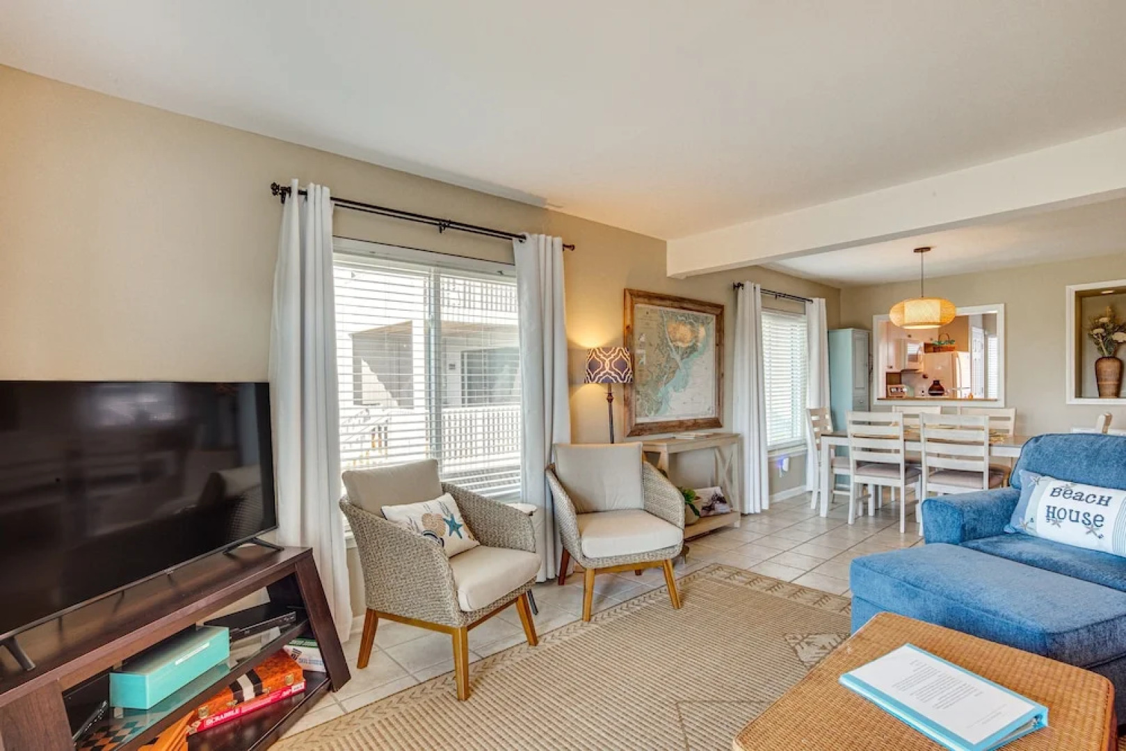 Harbor Island Condo With Deck - Steps to Beach!