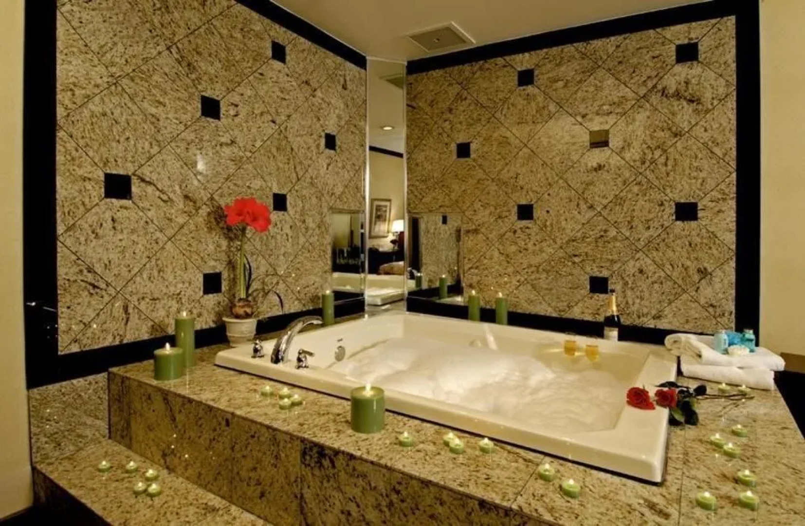 Holiday Inn Express & Suites Williamstown - Glassboro