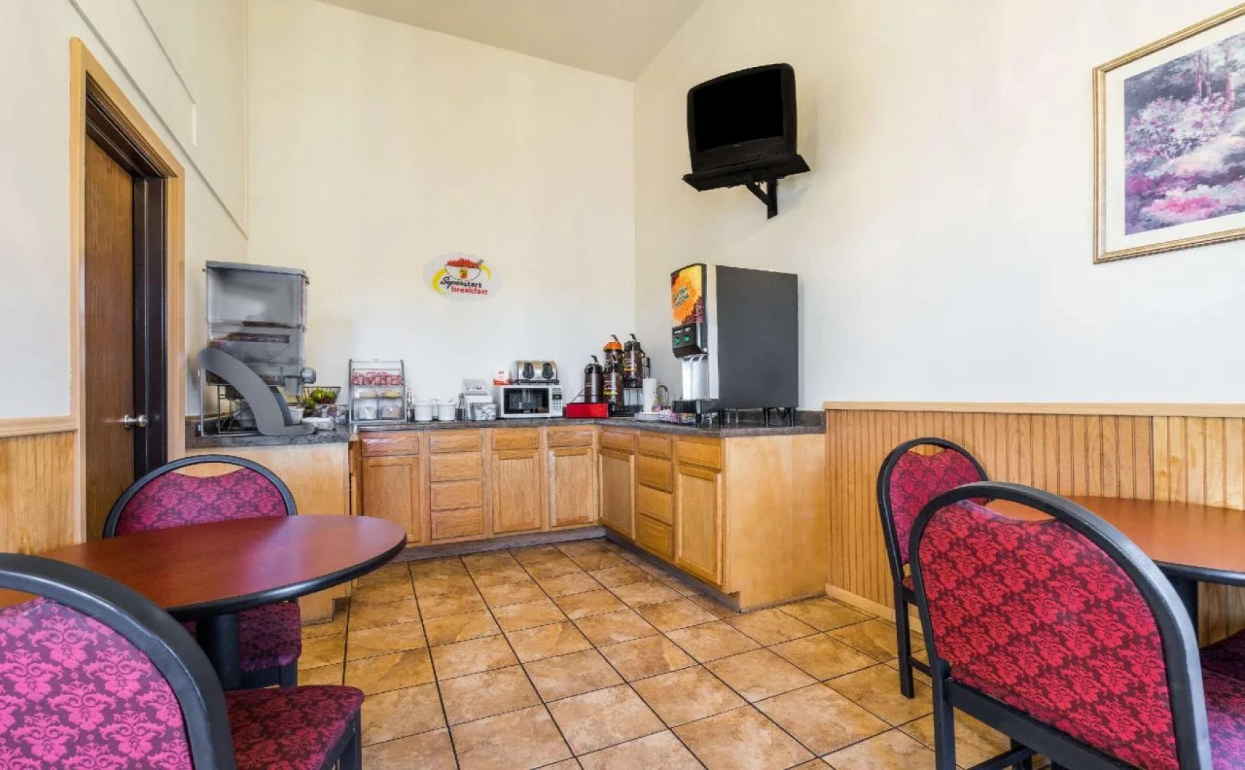 Super 8 By Wyndham Fergus Falls