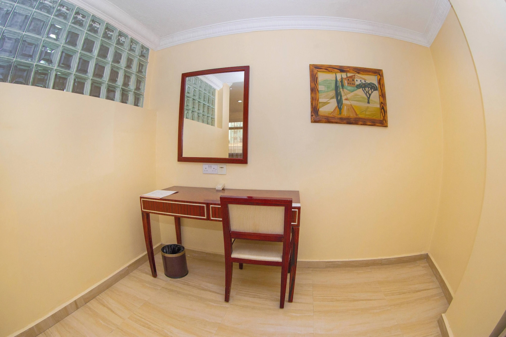 Tiffany Diamond Hotels