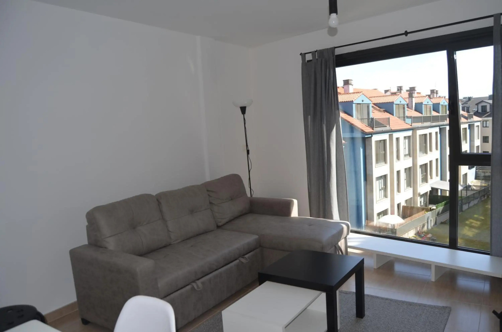 Precioso apartamento con garaje en Ares.