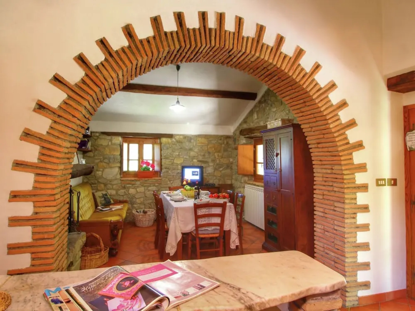 Charming Tuscan Farmhouse