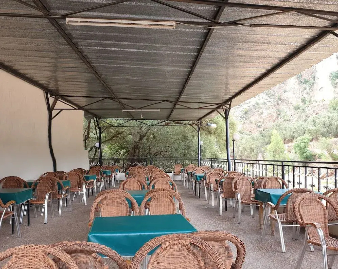 Hotel Amalou Imouzer Ida Outanan