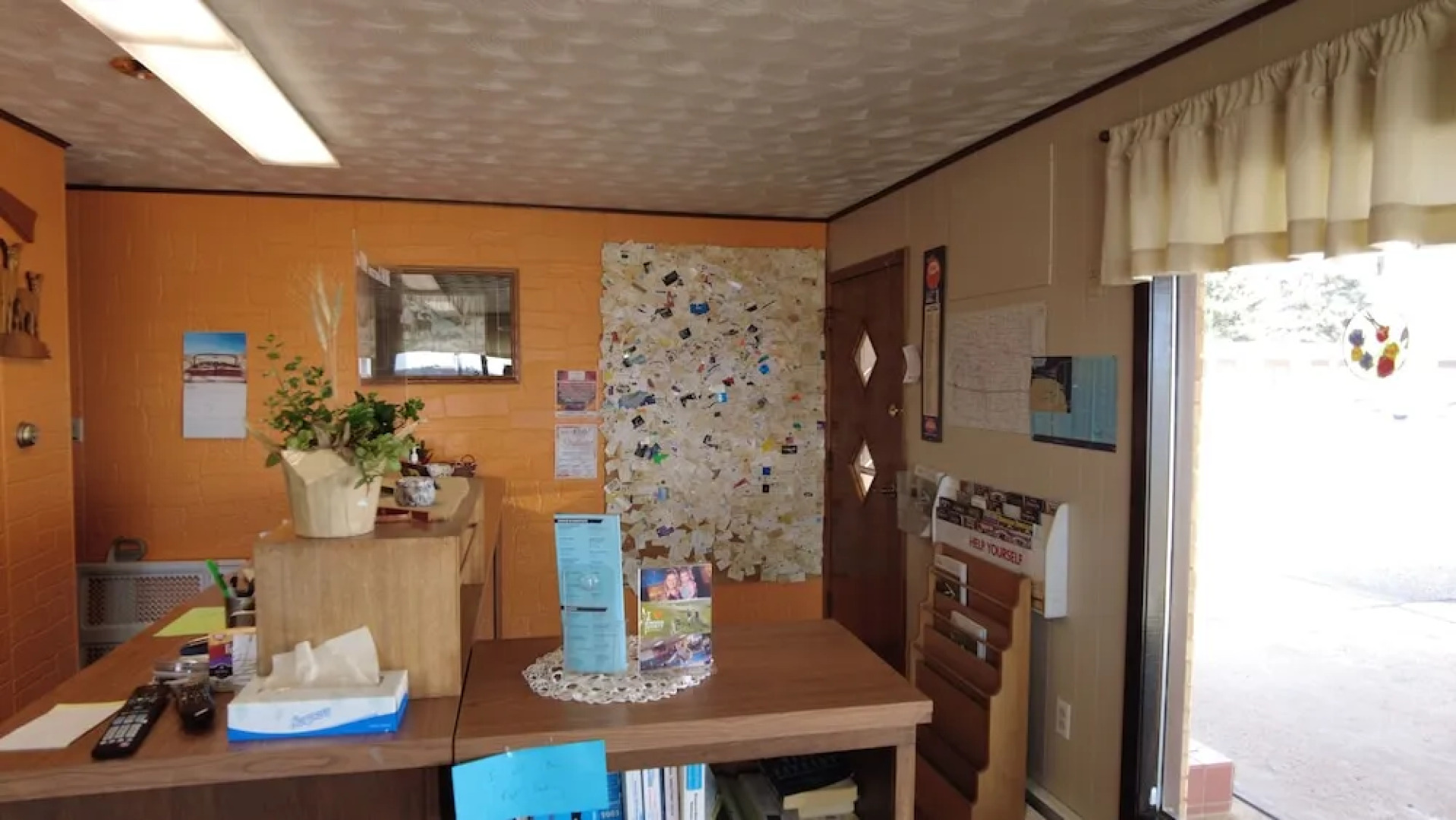 Budget Host 4 U Motel