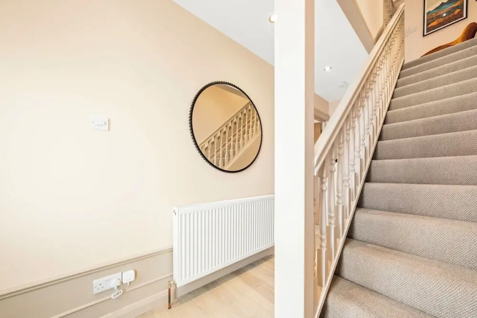 Modern 3Bed Home Next To Glasgow Airport