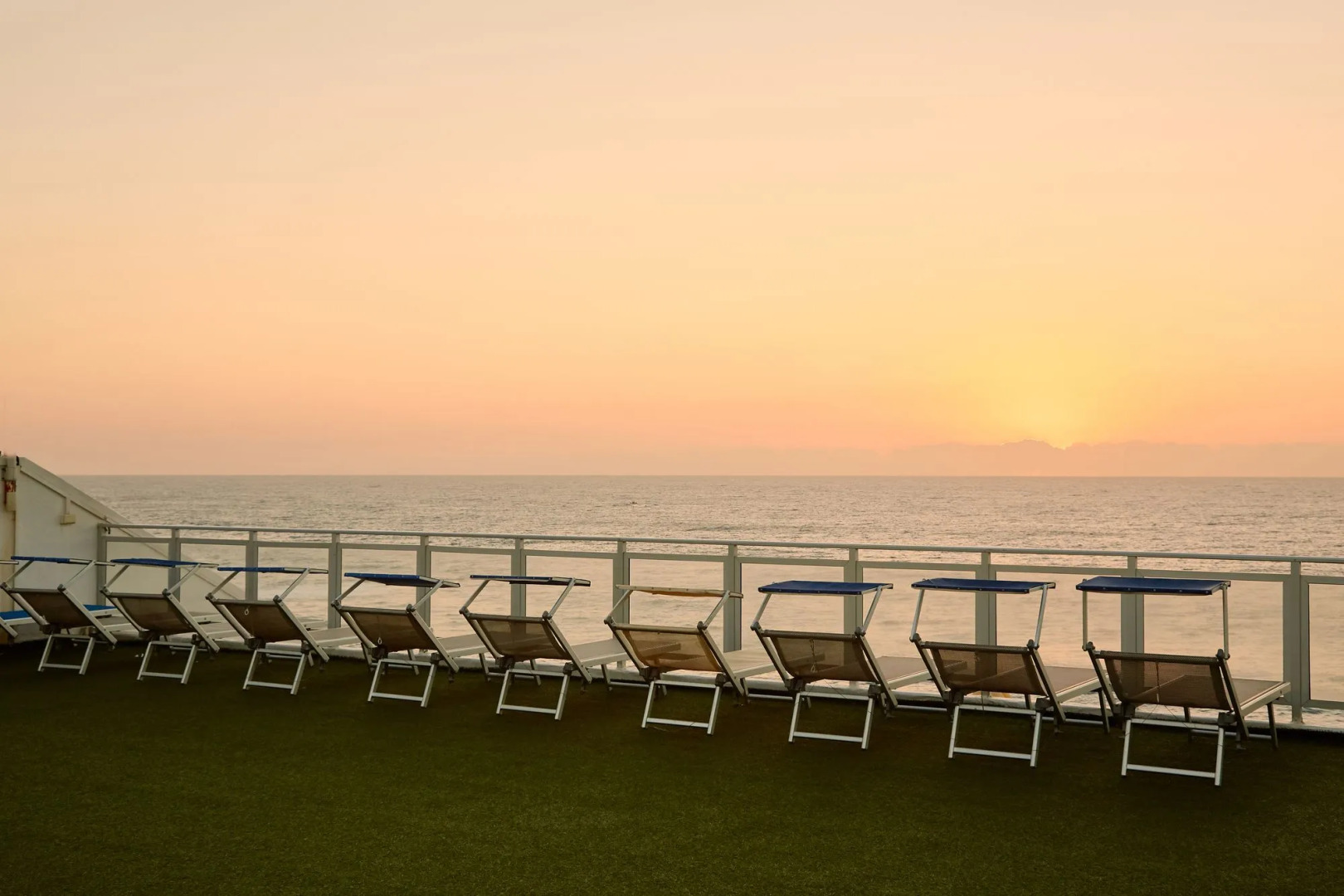 First Group La Montagne