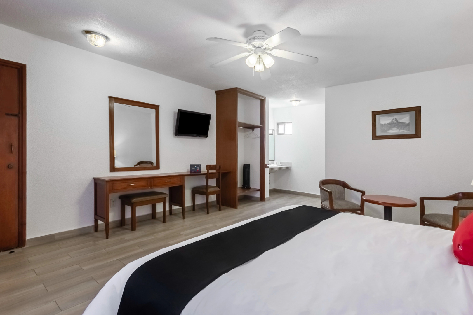 Capital O Mansion los Arcos