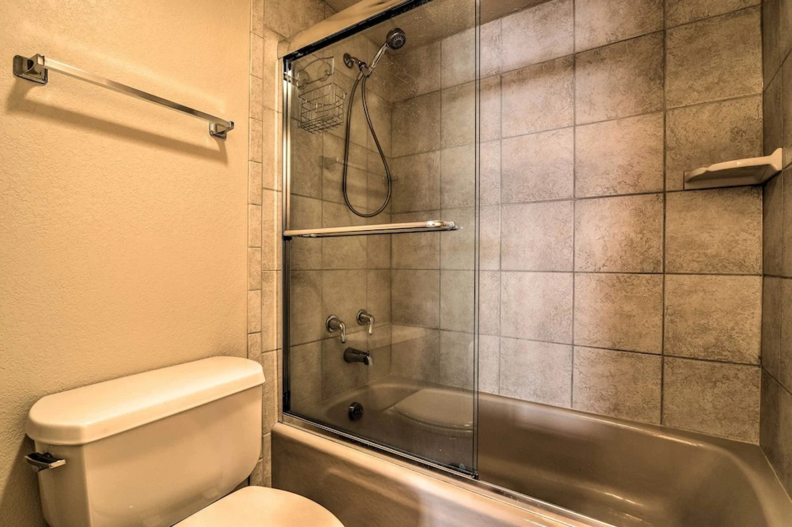 Ski-in/ski-out Winter Park Condo w/ Hot Tub Access