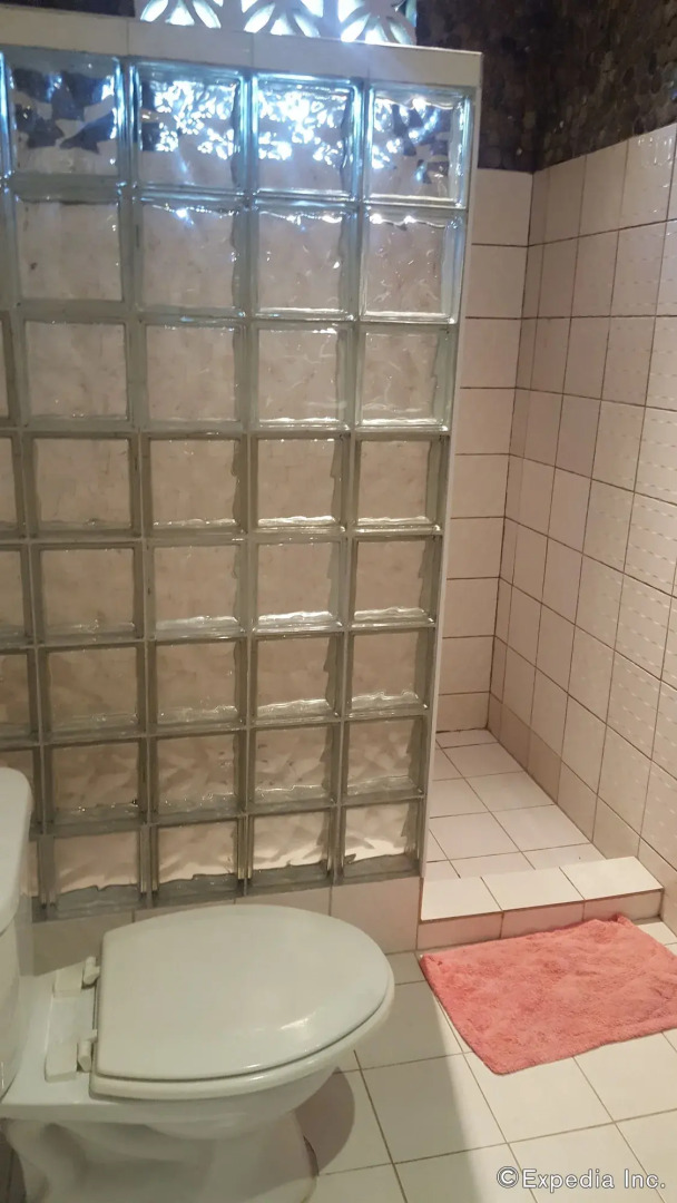 Cooper's Beach Resort