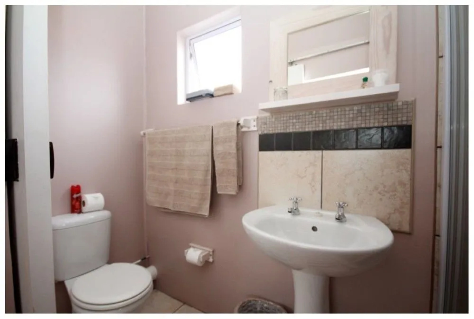 Bramlyn Bed & Breakfast