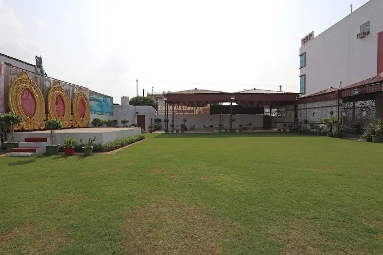 Shree Ram Palace By OYO Rooms