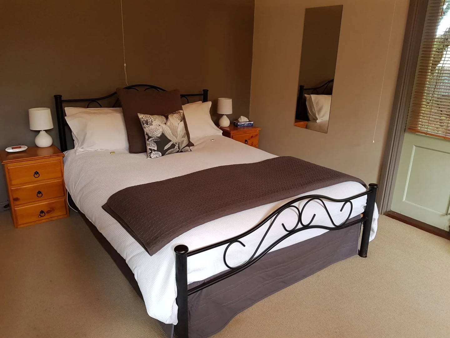 Clonmara Country House & Cottages