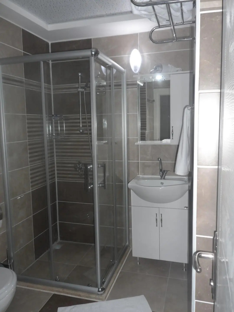 Guckar Sehrinn Oteli Serik