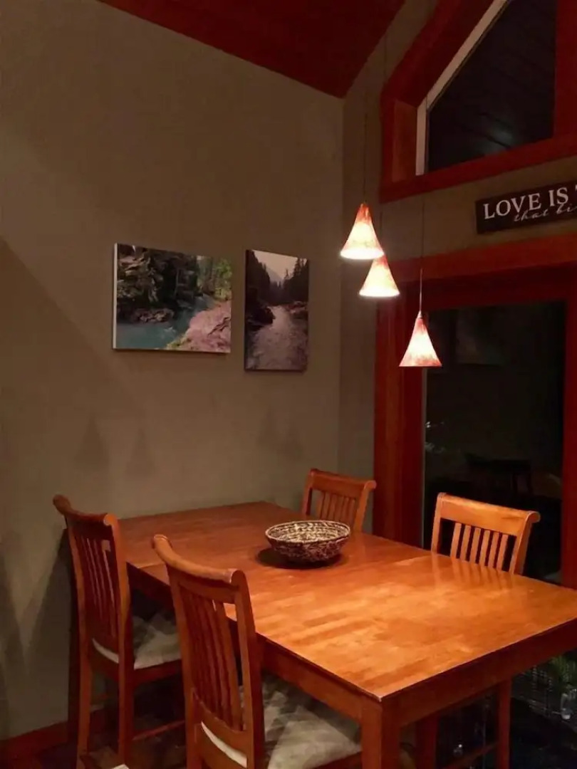 River Rock Mountain Cabin