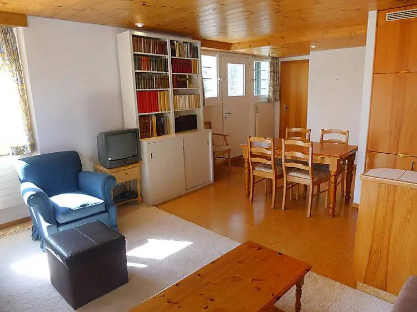 Route Des Layeux - Inh 26230