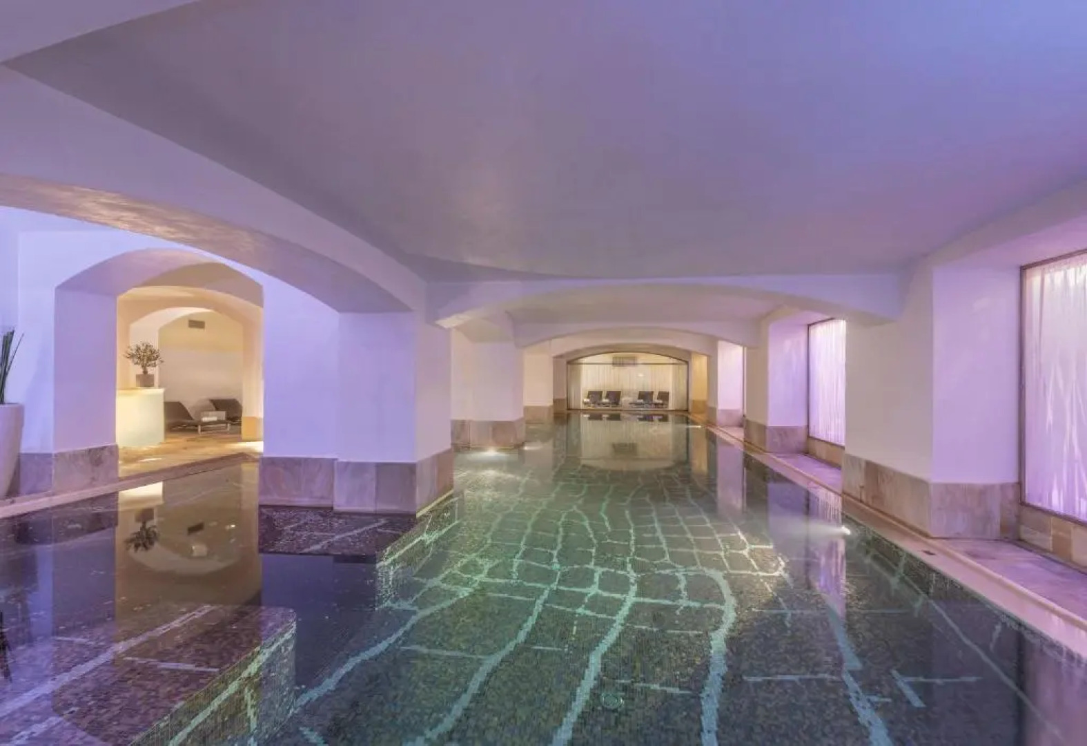 NH Collection Prague Carlo IV