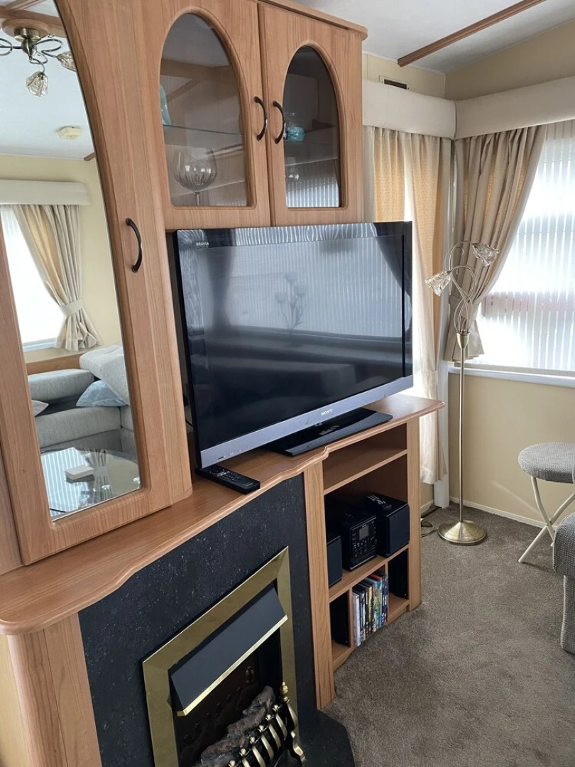 Stunning 2 Bedroom Static Caravan set in 60 Acres