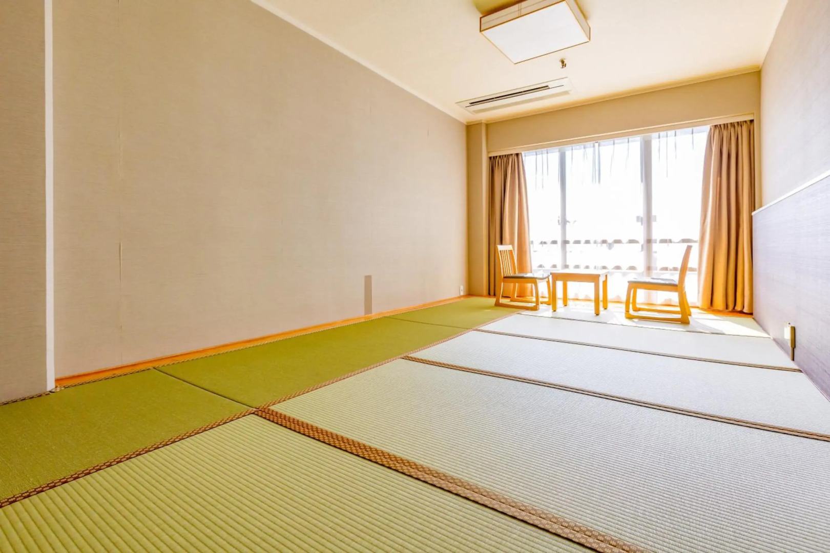 Ooedo Onsen Monogatari Minoh Kankō Hotel