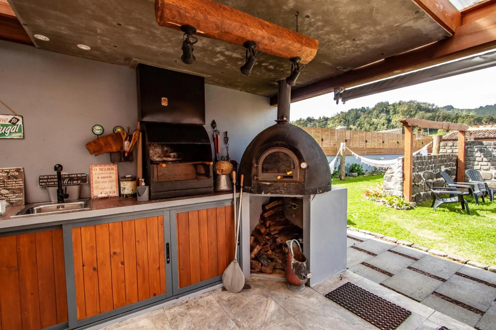 Casa da Porta Amarela