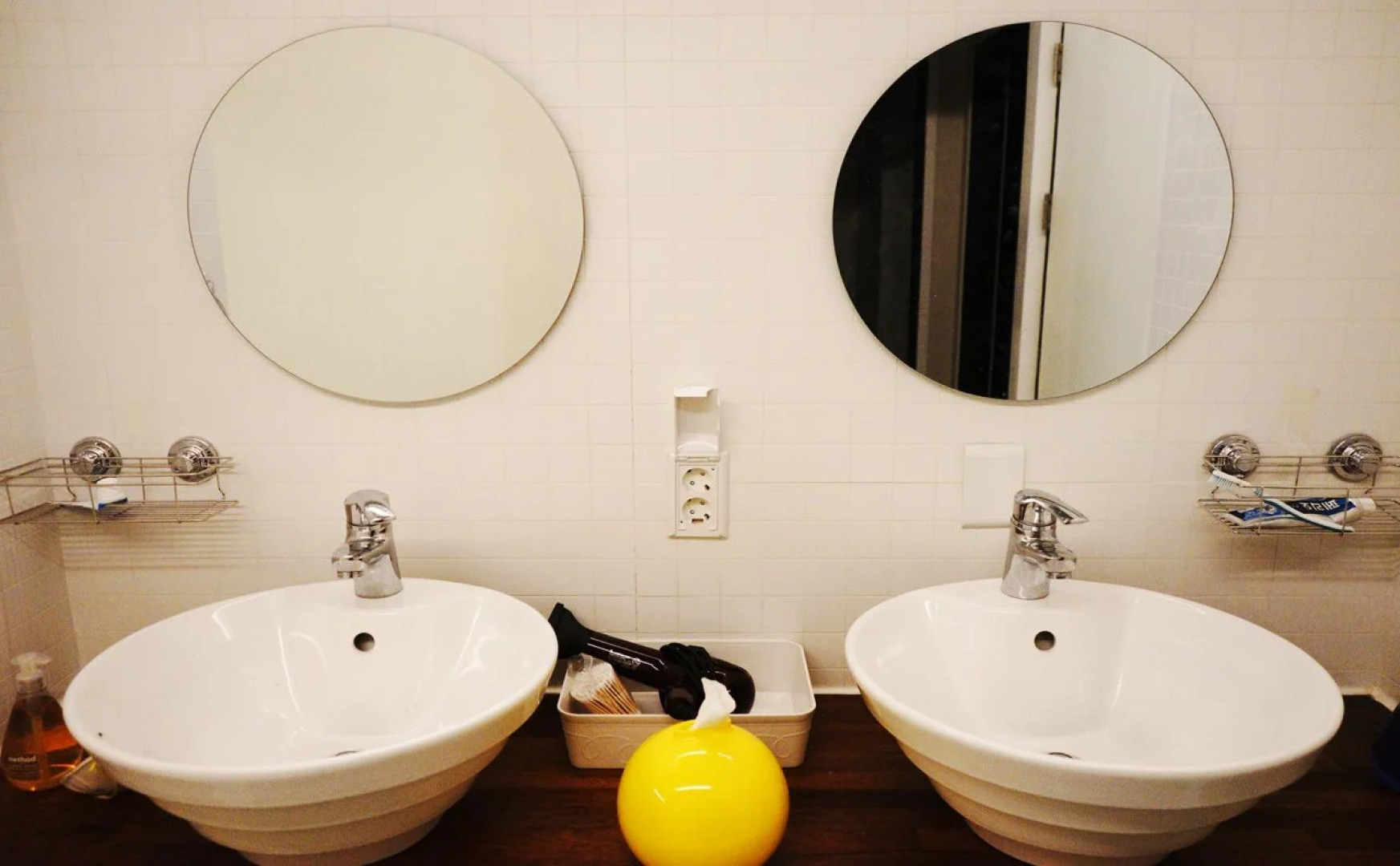 Onna Guesthouse - Hostel