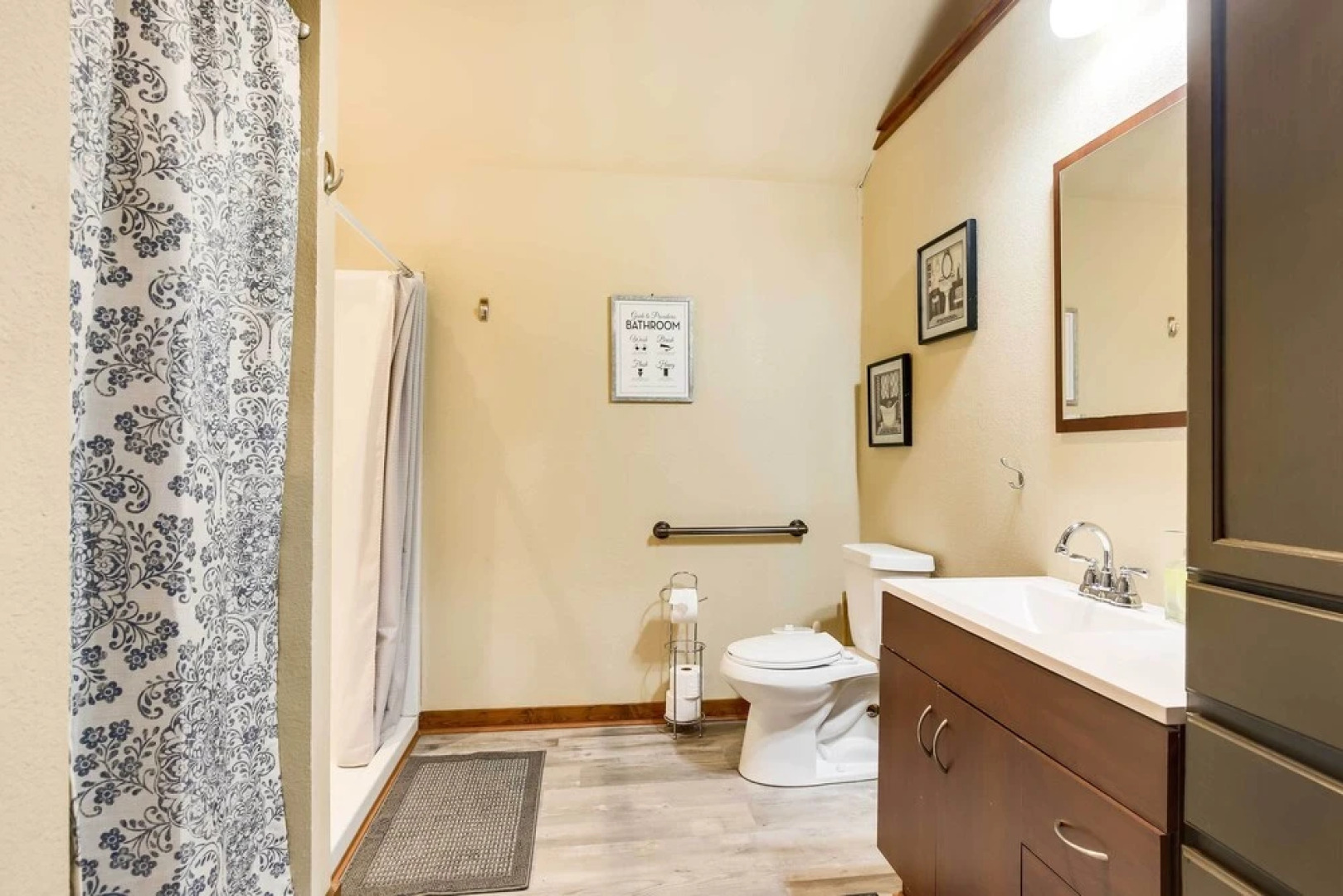 Lakehills Cabin With Fire Pit, Near Medina Lake!