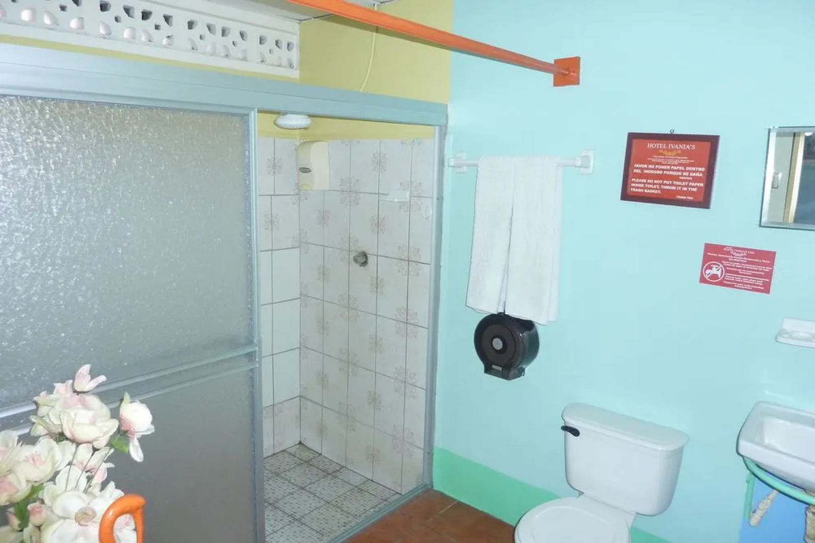 Hotel Ivania's