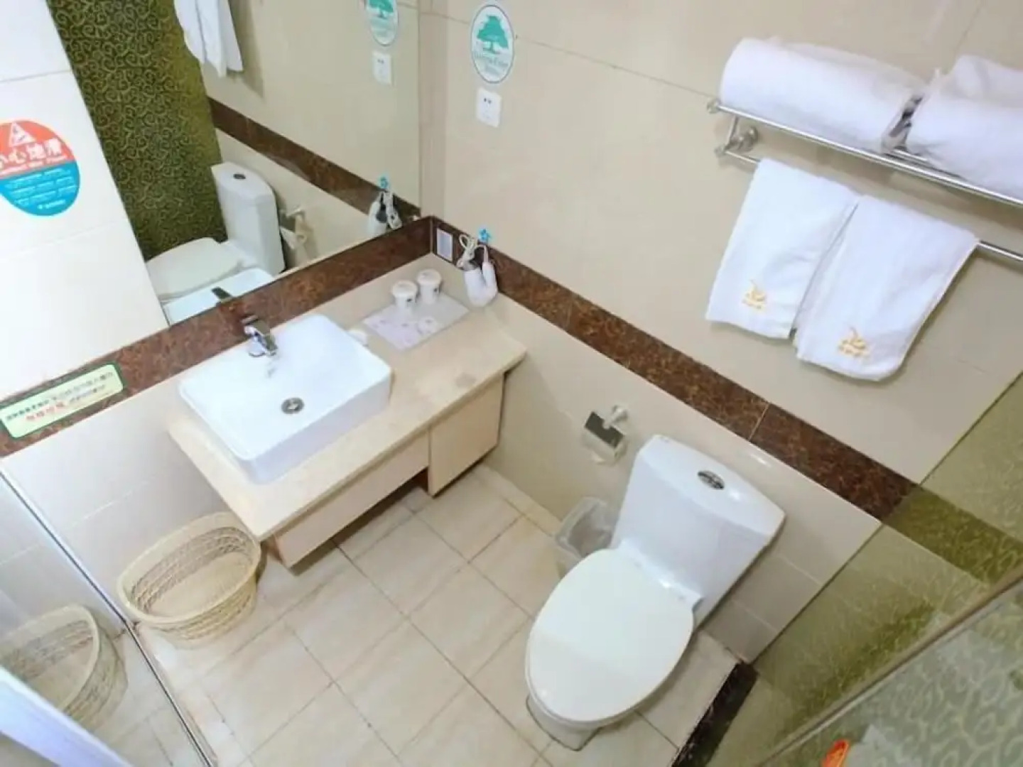 GreenTree Huainan Tianjiaan Square Guangchang road Hotel