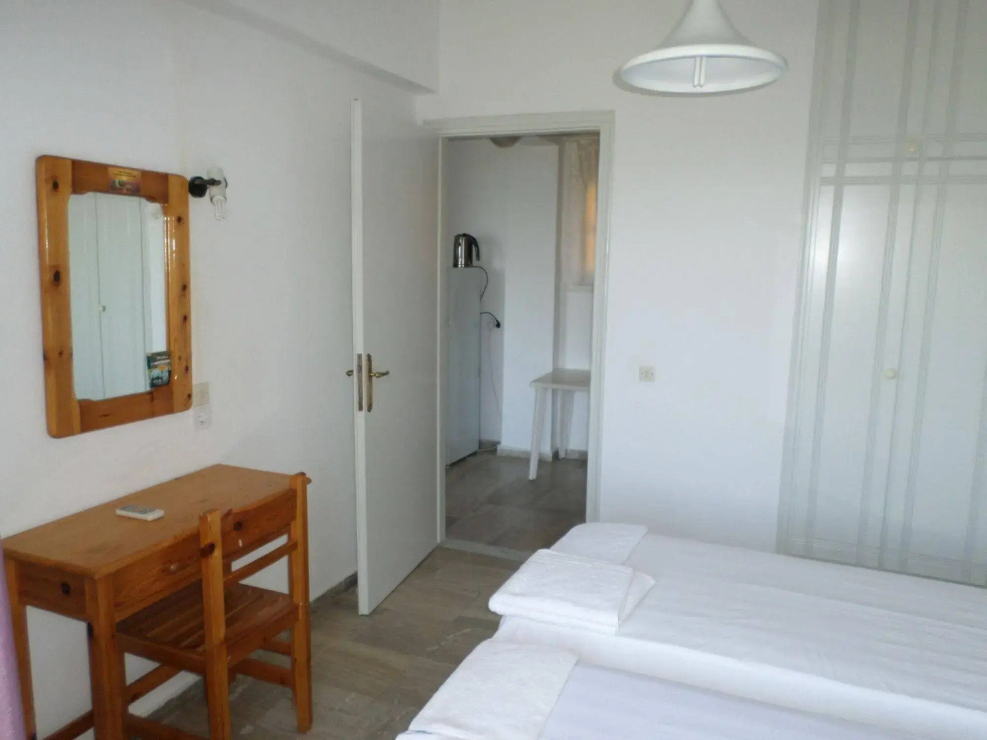 Rising Sun Apartments & Studios