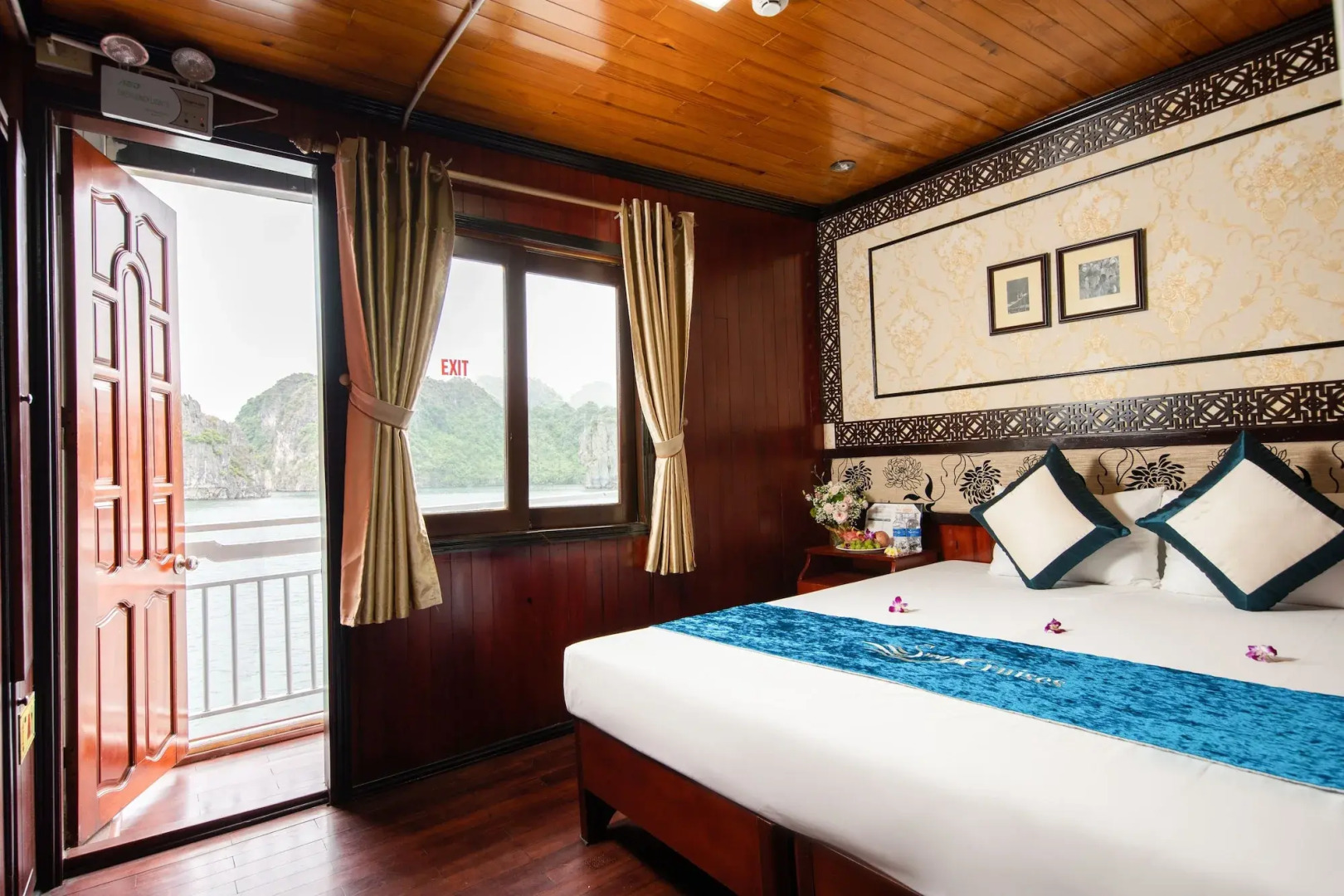 Swan Cruises Halong
