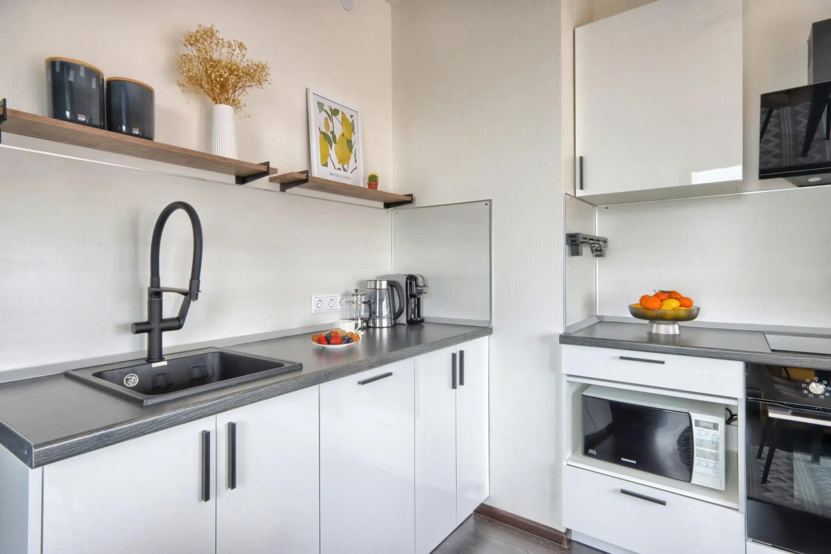 Апартаменты Ягодки Inn на проспекте Буденного