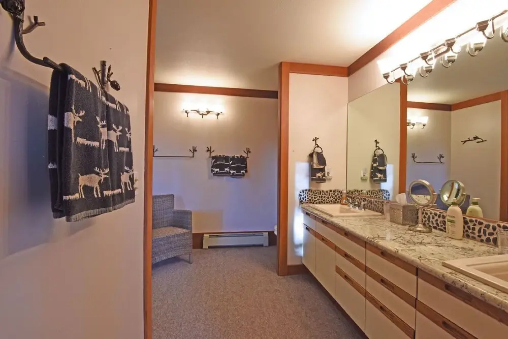 Dollar Point Delight