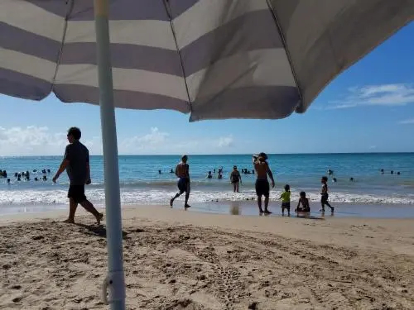 ESJ Azul 1660 - Ocean Front & Pool