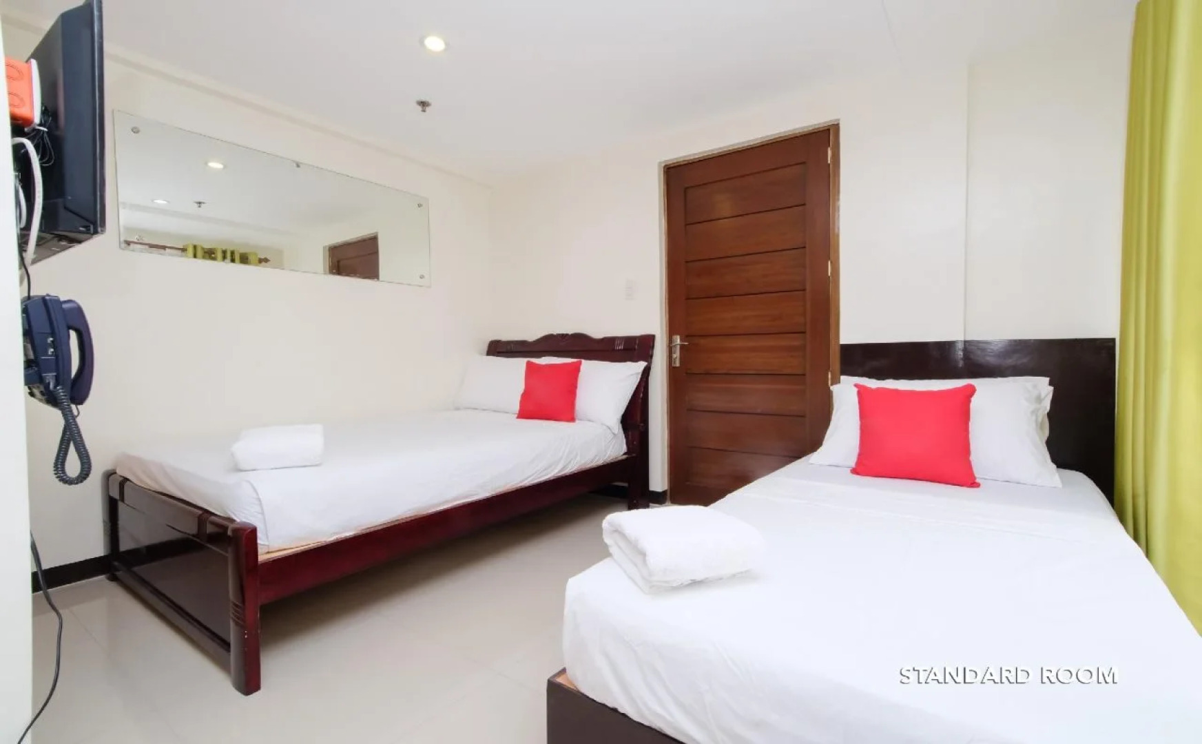 ZEN Rooms Time Travelers Makati