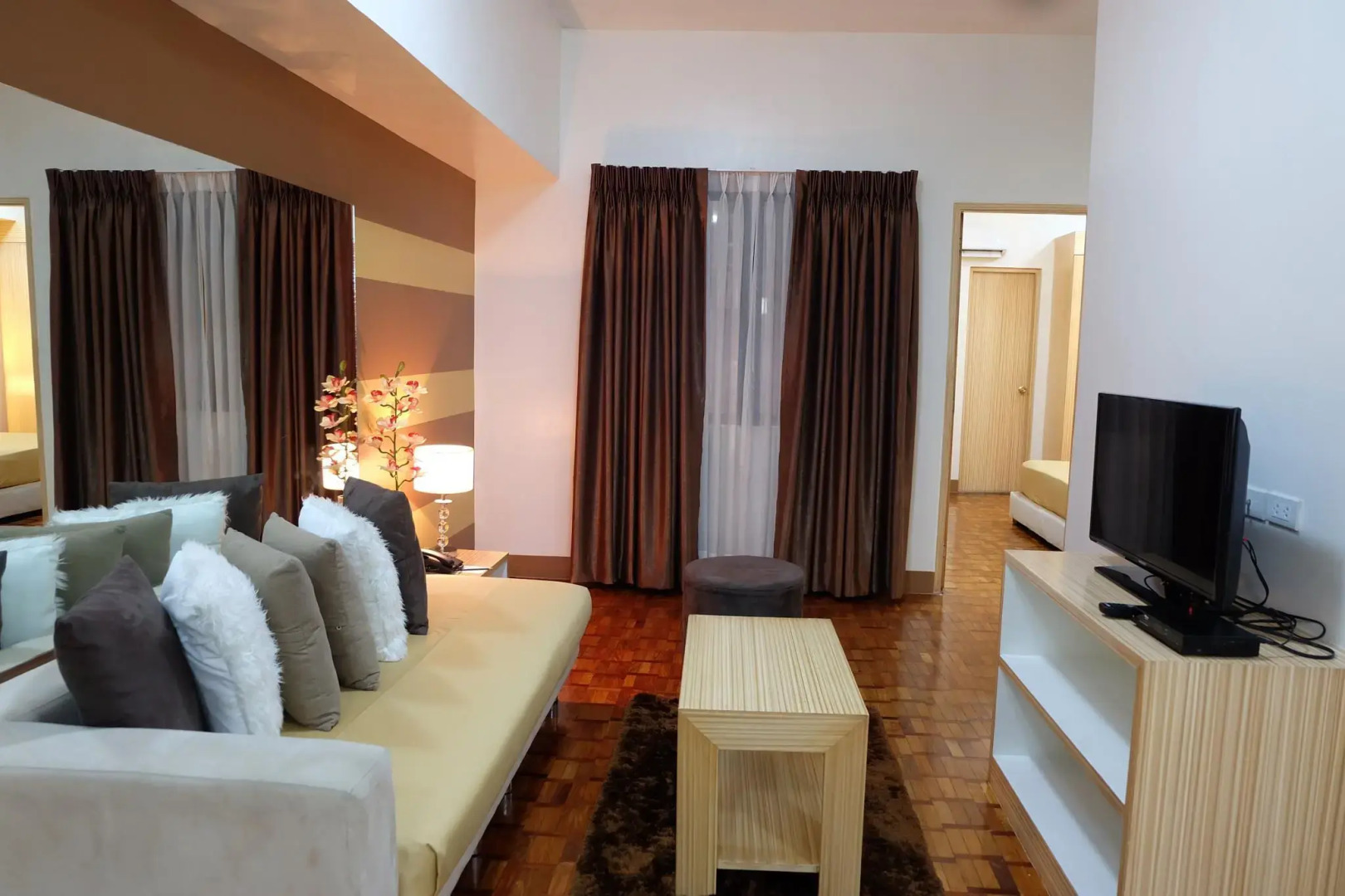 Prince Plaza II Hotel