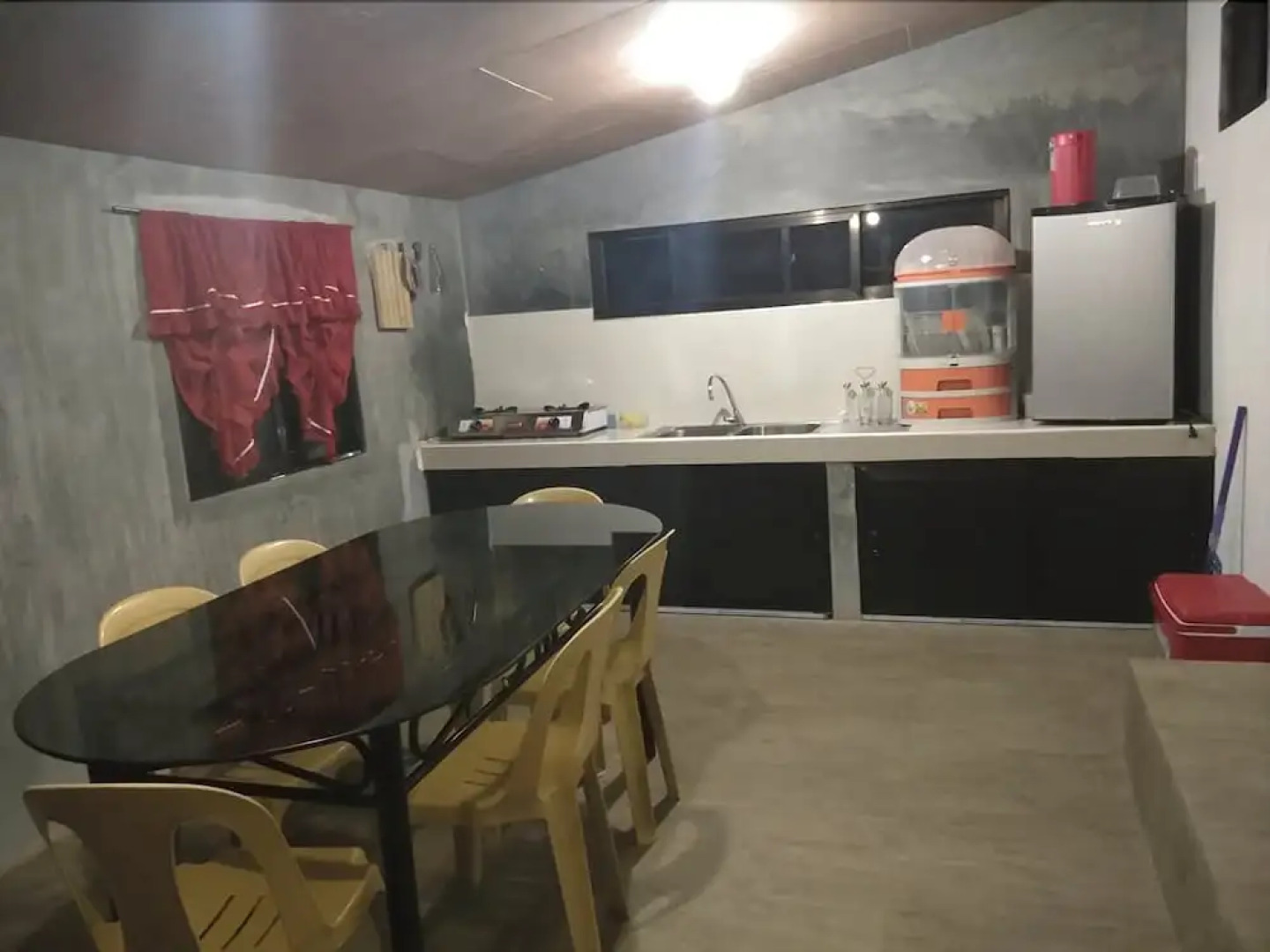 Clemente's Garden & Resort