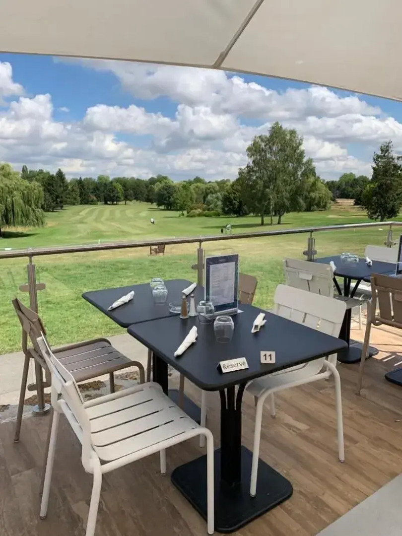 Hotel Les Suites - De Crécy