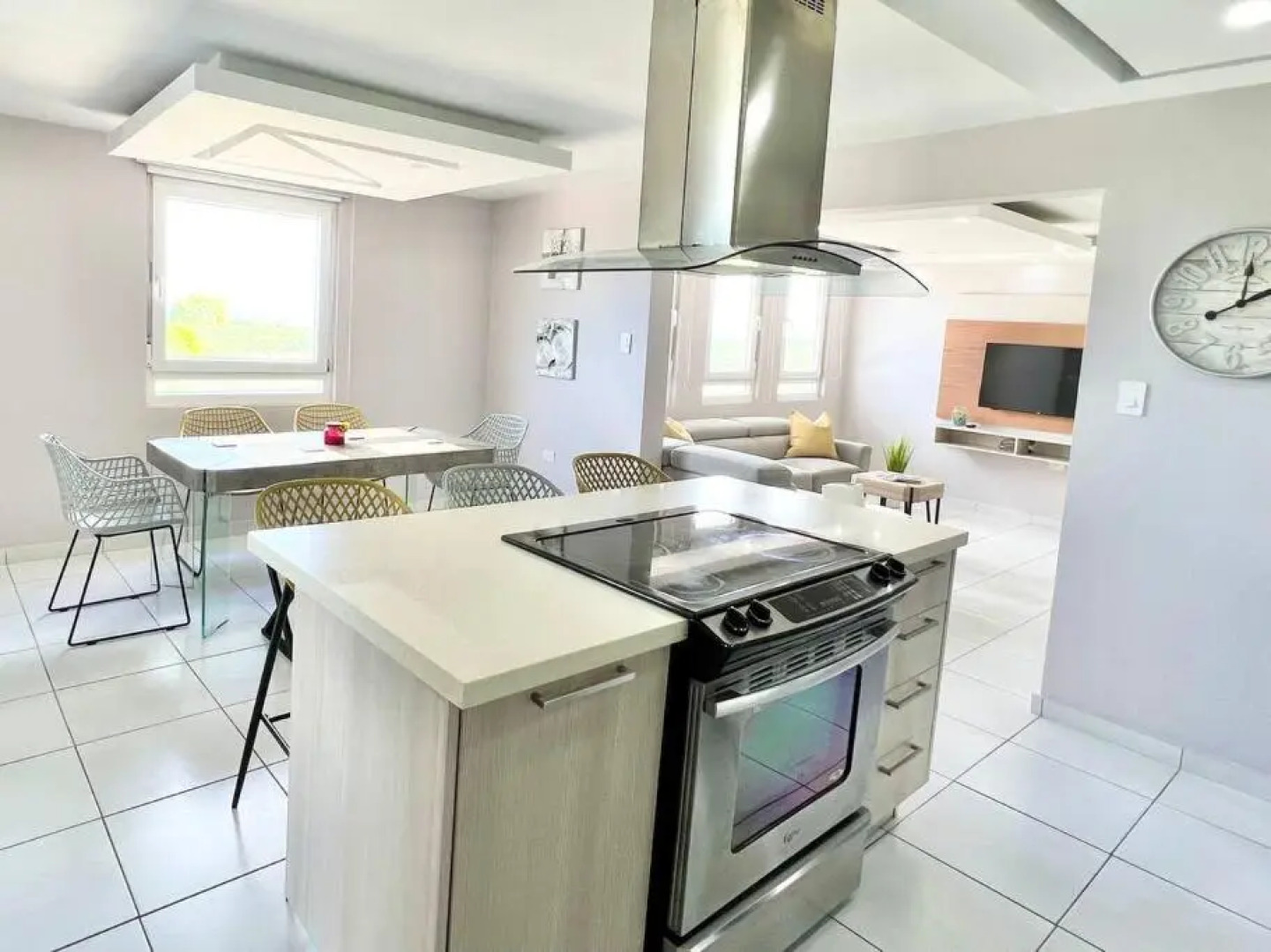 Horizon View Apartment