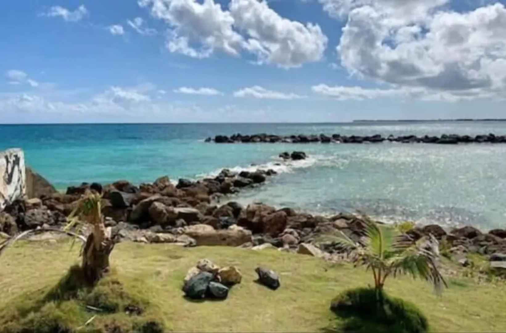 Beachside apartment for up to 5 people