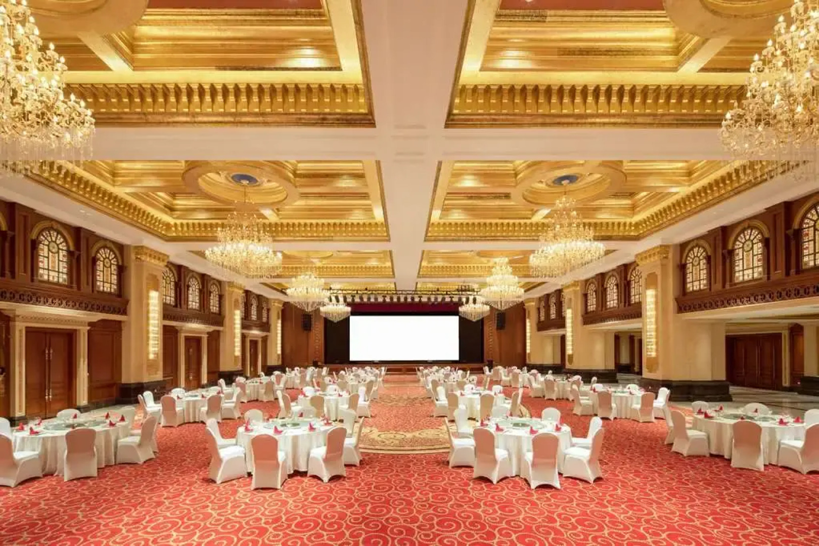 Ramada Plaza by Wyndham Anshun