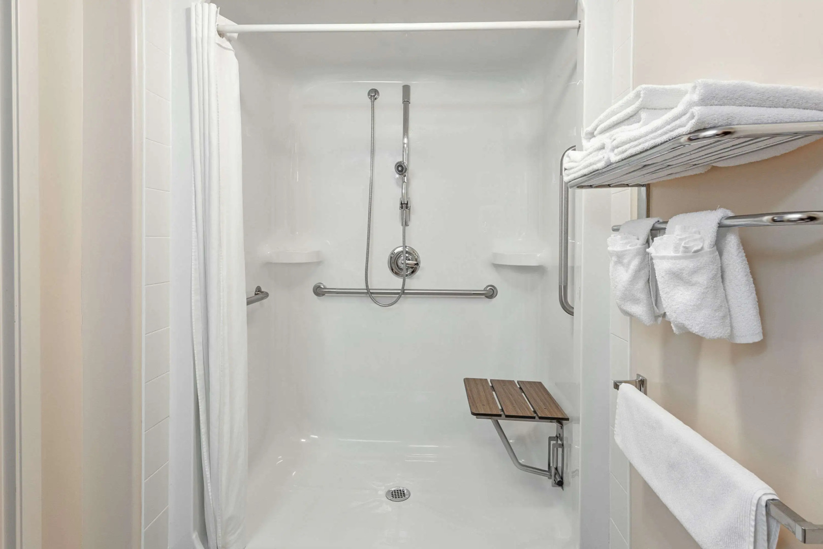 Super 8 by Wyndham Caraquet