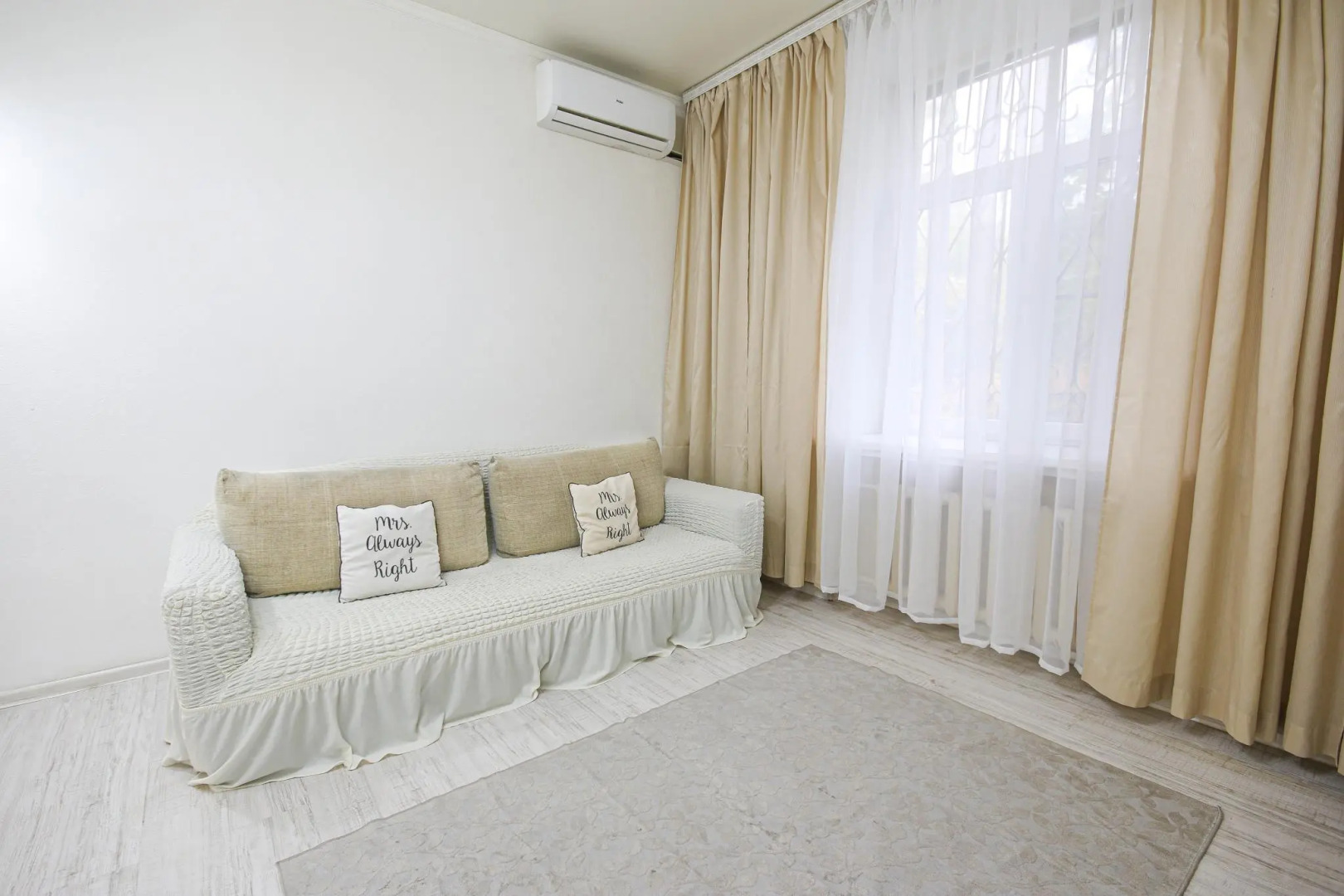 ApartLux (АпартЛюкс) на Ленинском 71