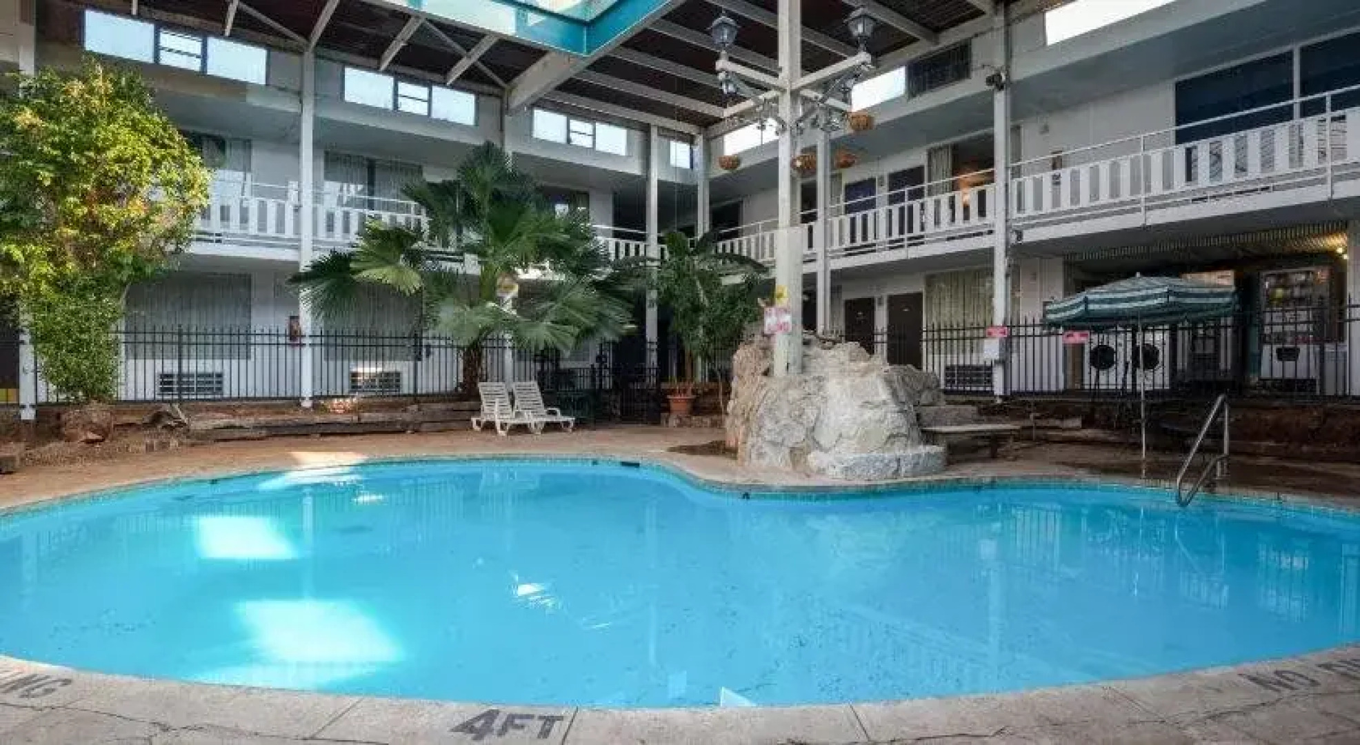 OYO Hotel Sweetwater TN West